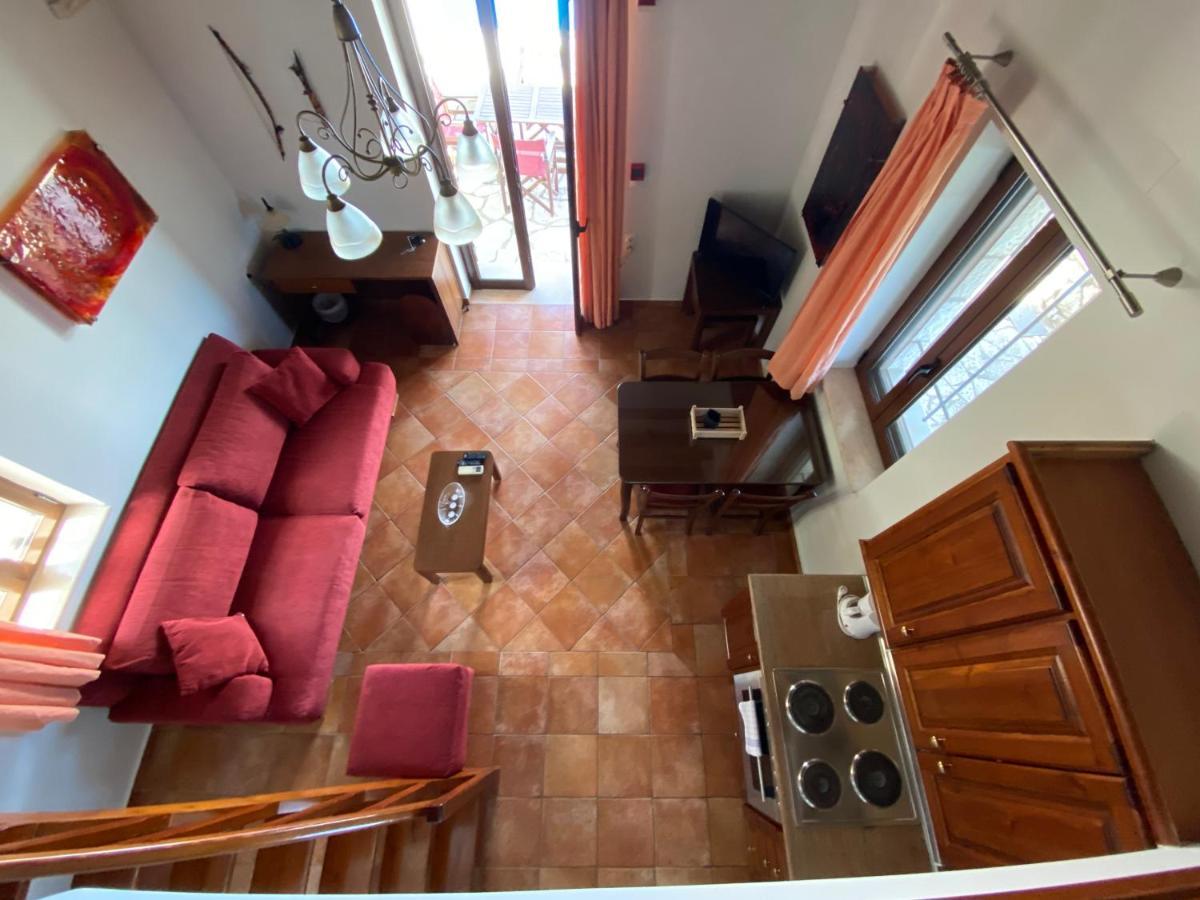 Lefkada By Omikron Selections *