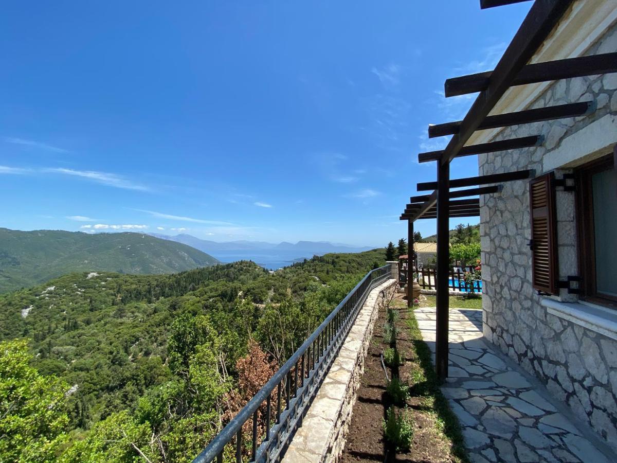 Lefkada By Omikron Selections * Vavkerí